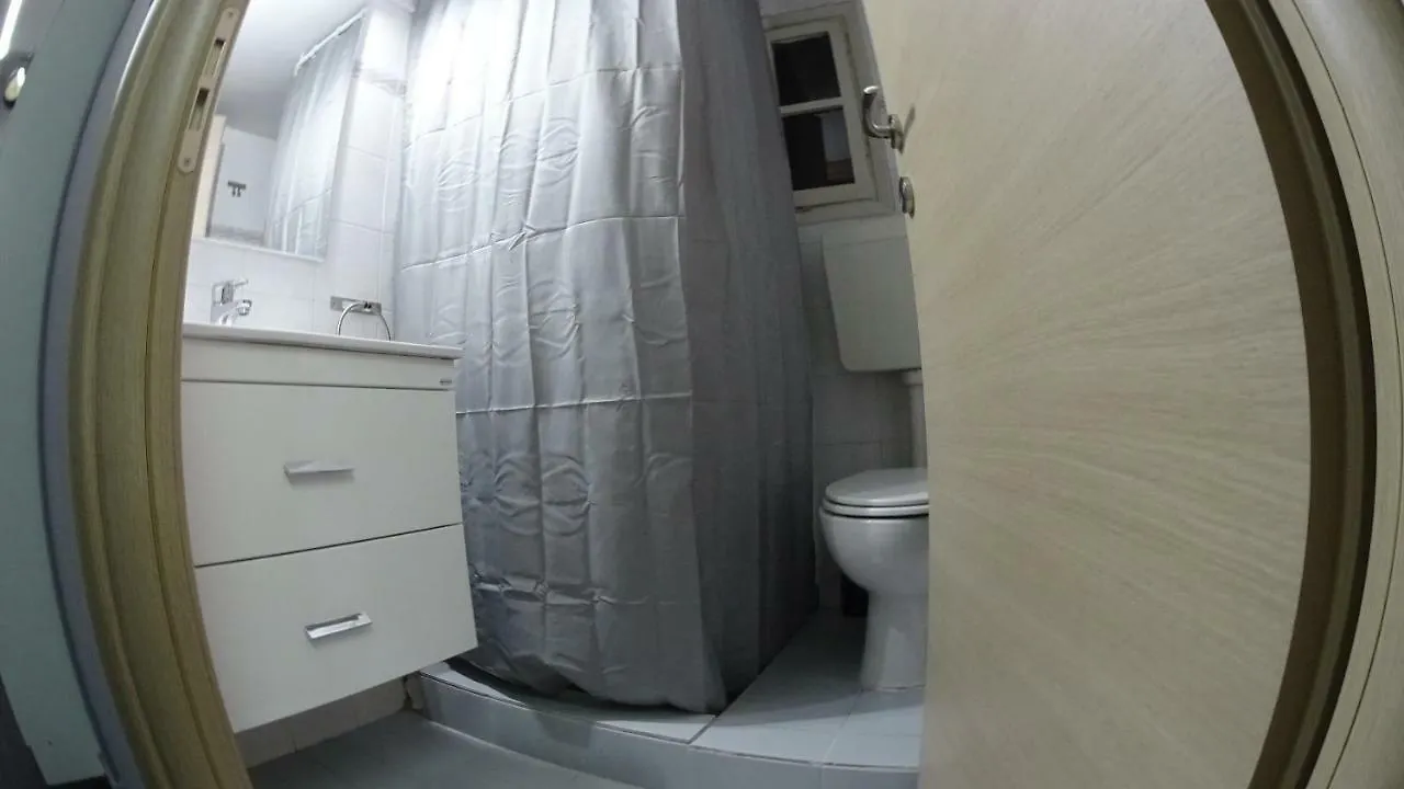 Center Travelers Hostel Salonic 0*,  Grecia