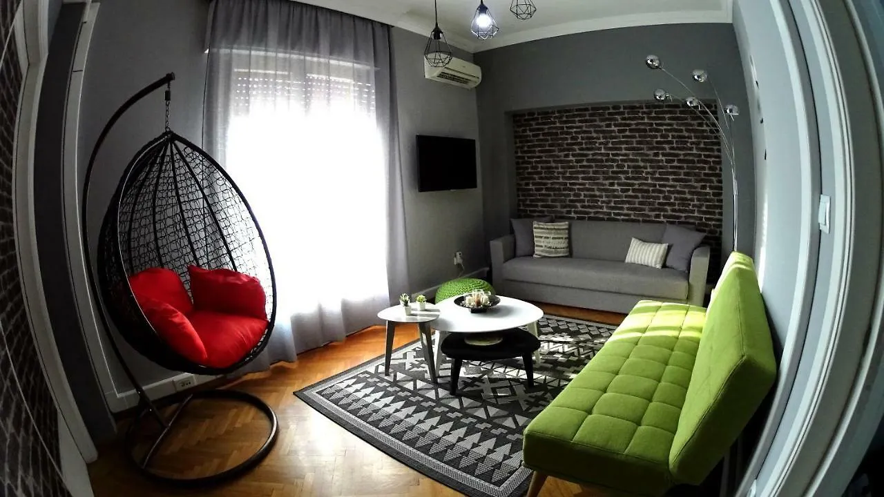 Center Travelers Hostel Salonic