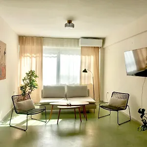 Specious Flat In Ξενοδοχείο με διαμερίσματα