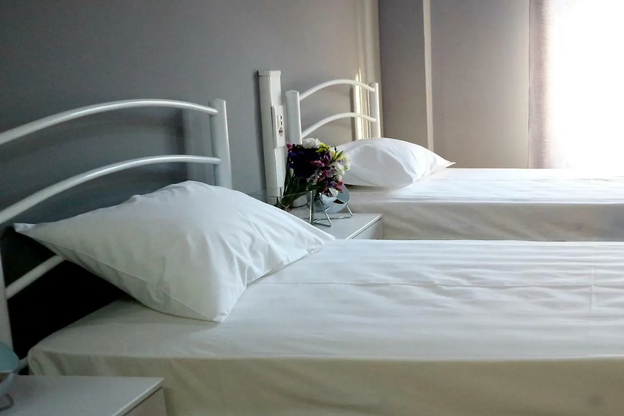 Center Travelers Hostel Thessaloniki